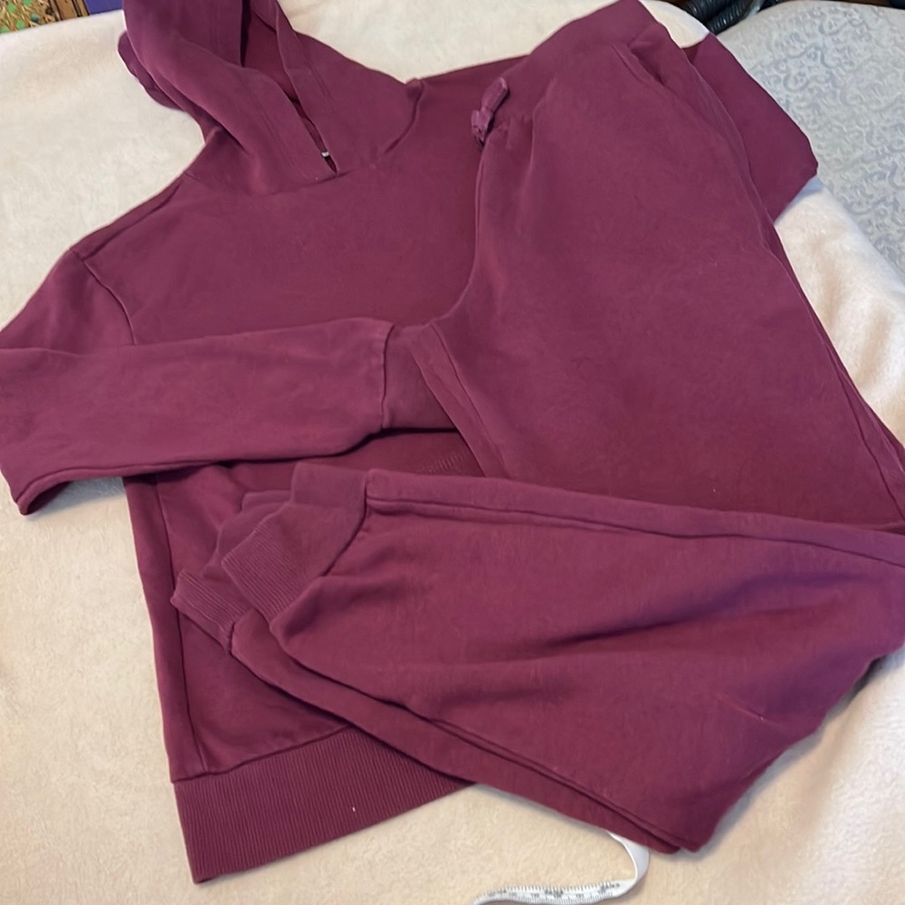 Used girls set sizeL (10/12)
